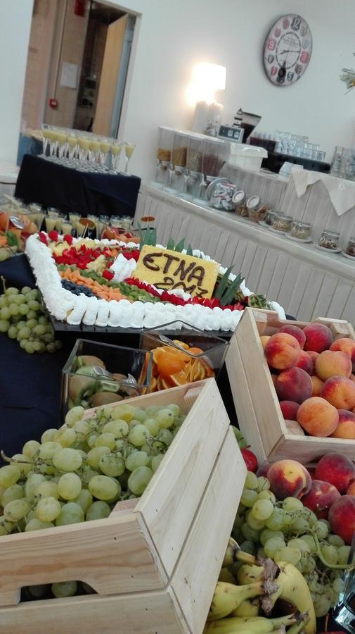 Hotel Etna - Nuova Gestione Romagnola All-Inclusive Spiaggia Parcheggio Riccione Kültér fotó